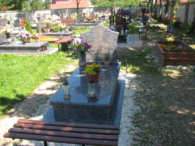 Grób Zenon Grzelak