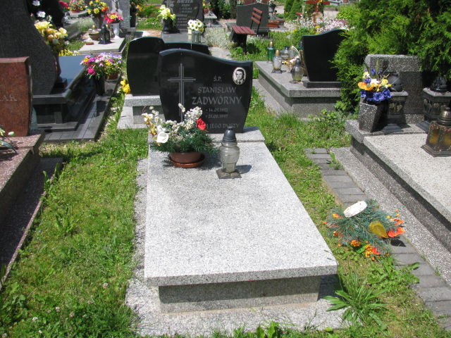 Grób Stanisław Zadwórny
